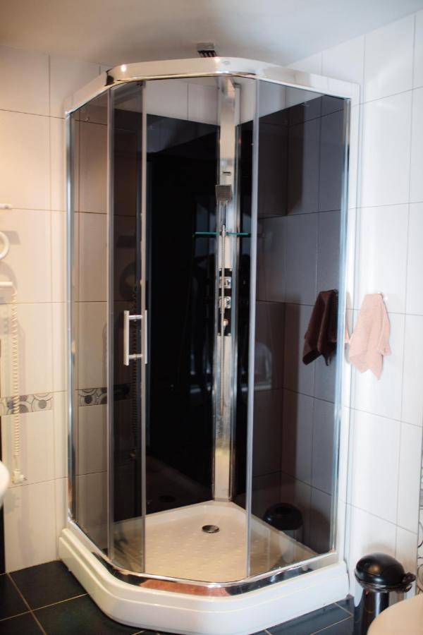 Euro Motel Lyuboml Esterno foto